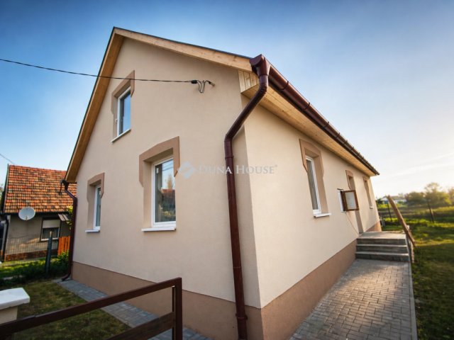 Eladó családi ház, Abonyban 44.9 M Ft, 3 szobás