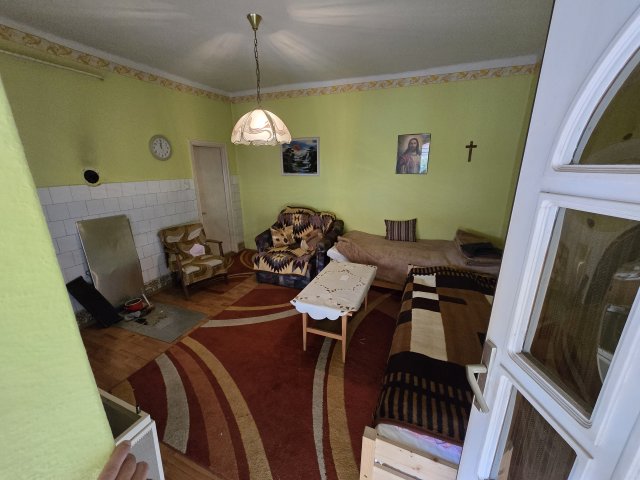 Eladó családi ház, Nagylócon 18 M Ft, 3 szobás