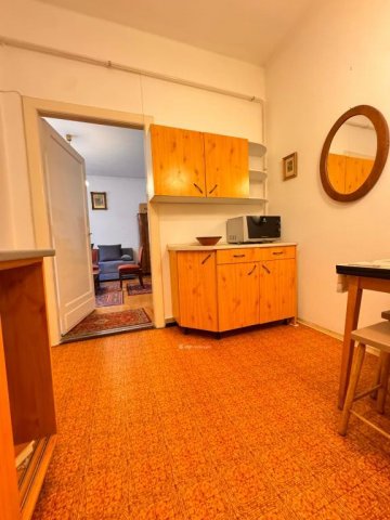 Eladó téglalakás, Pápán 24.99 M Ft, 1 szobás