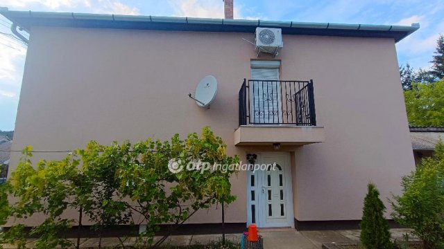 Eladó családi ház, Bükkszéken 60 M Ft, 3+1 szobás