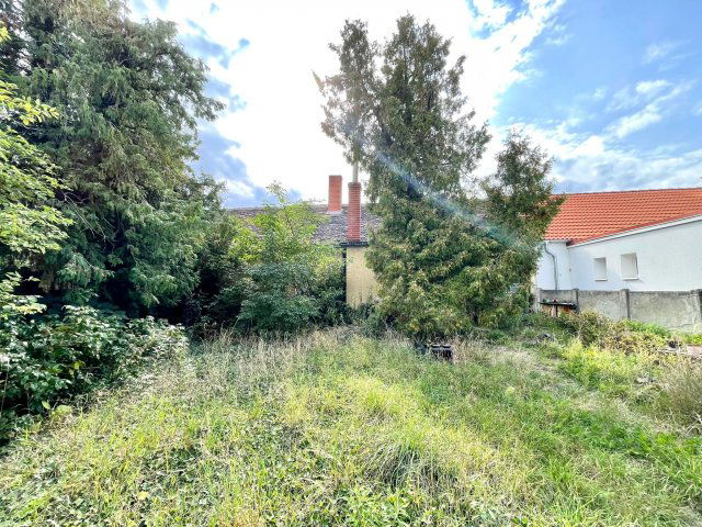 Eladó családi ház, Csepregen, Petőfi utcában 18 M Ft