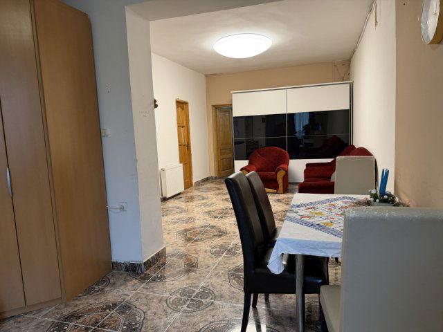 Eladó családi ház, Szigetszentmiklóson 67 M Ft, 2+1 szobás