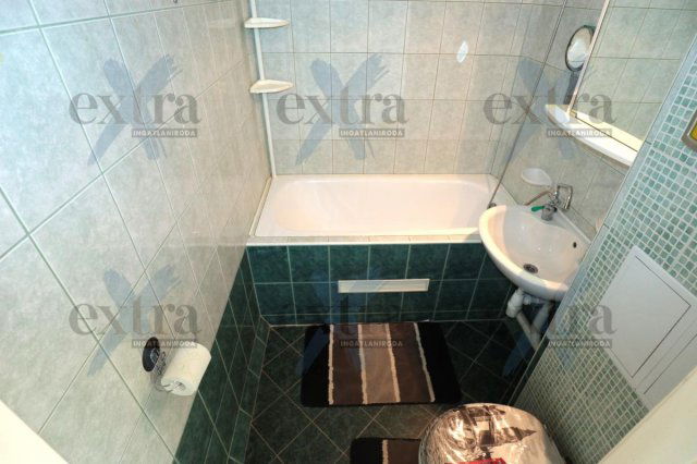 Kiadó panellakás, albérlet, Szegeden 155 E Ft / hó, 2 szobás