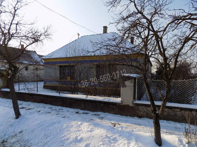 Eladó családi ház, Egyházaskeszőn 12.4 M Ft, 2 szobás