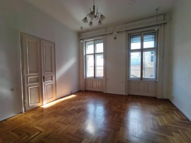 Kiadó iroda, Budapesten, VI. kerületben, Teréz körúton