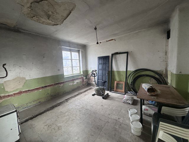 Eladó ikerház, Mányon 16 M Ft, 1 szobás / költözzbe.hu