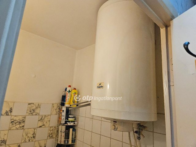 Eladó panellakás, Mezőkovácsházán 13.9 M Ft, 2 szobás