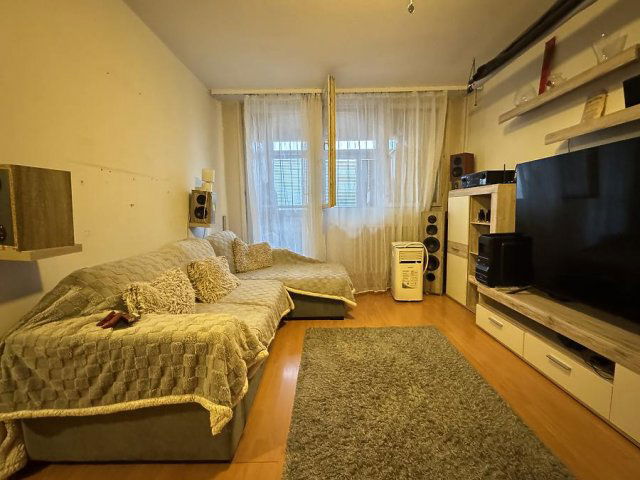 Eladó panellakás, Budapesten, III. kerületben 67.9 M Ft, 2 szobás