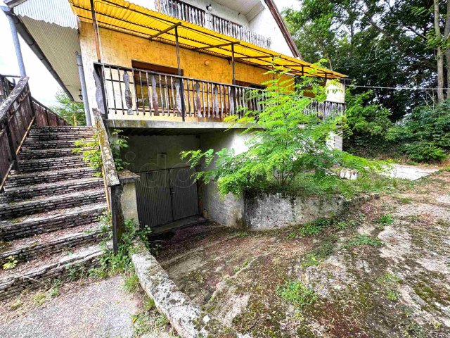 Eladó családi ház, Balatonőszödön 74.9 M Ft, 7 szobás