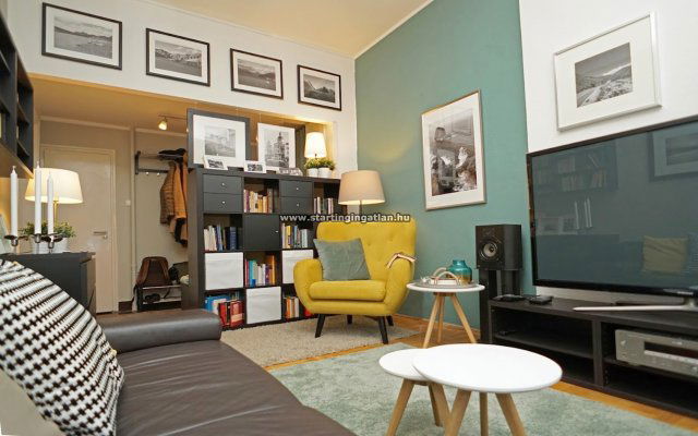 Eladó téglalakás, Budapesten, VI. kerületben, Délibáb utcában