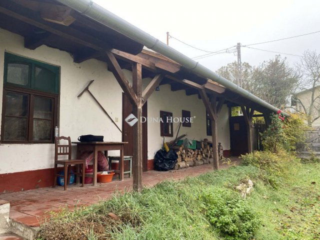 Eladó családi ház, Nógrádon 32 M Ft, 2 szobás