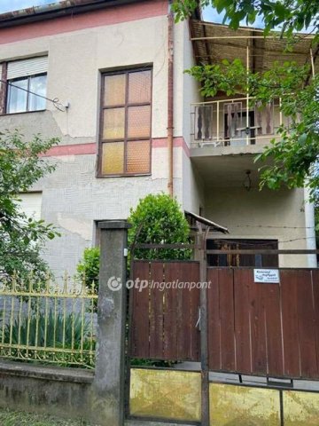 Eladó családi ház, Gyomaendrődön 21 M Ft, 4 szobás
