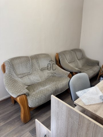 Kiadó ipari ingatlan, Szolnokon 300 E Ft / hó