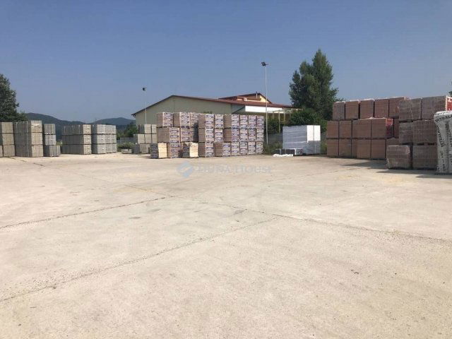Eladó ipari ingatlan, Szentendrén 400 M Ft / költözzbe.hu