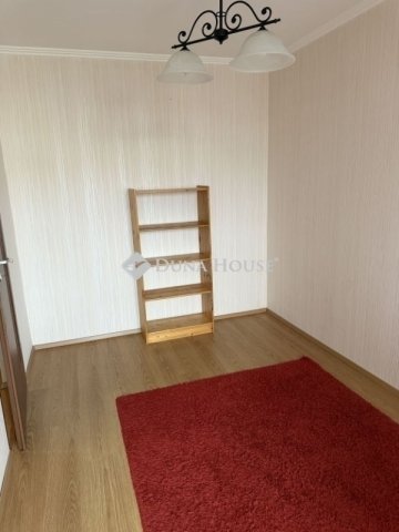 Eladó panellakás, Budapesten, XV. kerületben 75 M Ft, 1 szobás