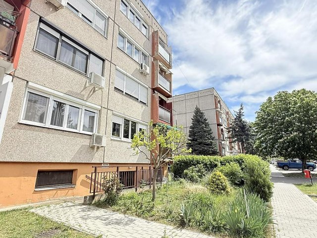 Eladó panellakás, Budapesten, XVI. kerületben 64.9 M Ft, 3 szobás