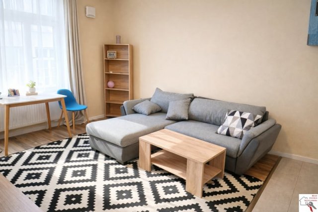 Eladó téglalakás, Pécsett 46.9 M Ft, 1+1 szobás