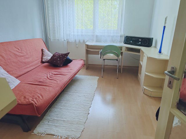 Kiadó téglalakás, albérlet, III. kerületben, Madzsar József utcában