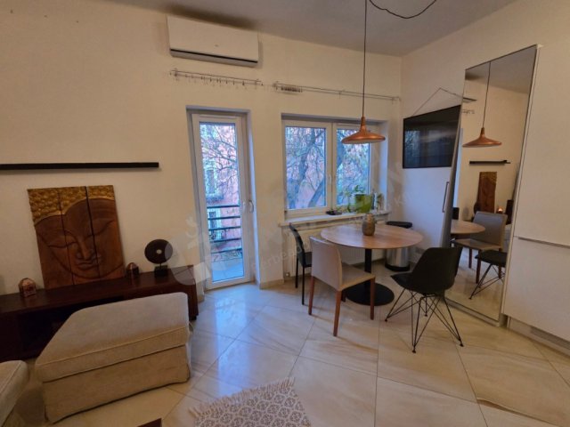 Kiadó téglalakás, albérlet, III. kerületben, Zápor utcában