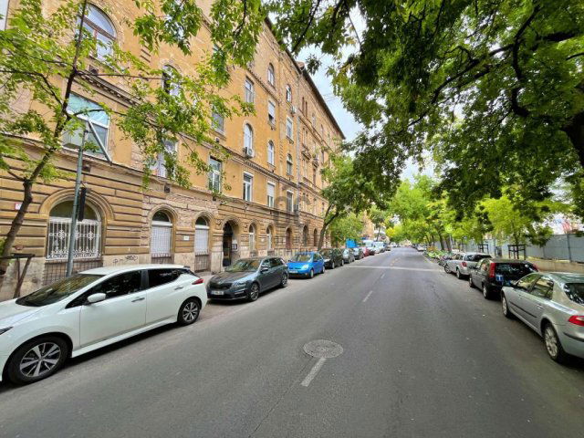 Eladó téglalakás, Budapesten, VIII. kerületben 35.99 M Ft
