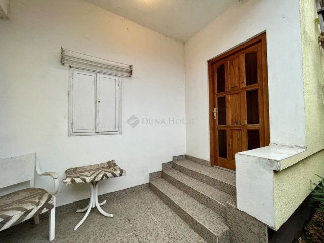 Eladó családi ház, Ráckevén 72.5 M Ft, 3 szobás