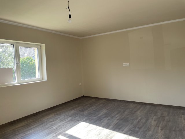 Eladó családi ház, Kunszentmártonban 29.8 M Ft, 2 szobás