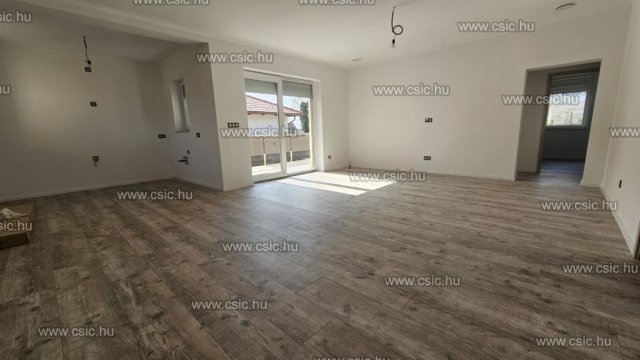 Eladó családi ház, Érden 199.9 M Ft, 5 szobás