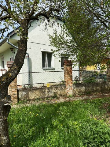 Kiadó családi ház, albérlet, Birjánon 130 E Ft / hó, 2 szobás