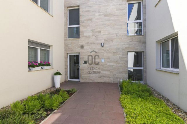 Eladó téglalakás, Budapesten, XVII. kerületben 142 M Ft