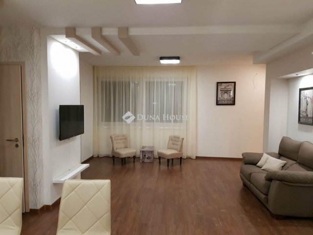 Kiadó téglalakás, albérlet, Debrecenben 395 E Ft / hó, 3 szobás