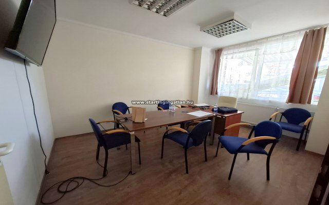 Kiadó iroda, Budapesten, IX. kerületben, Soroksári úton