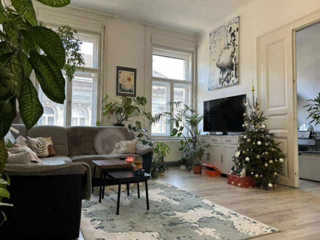 Eladó téglalakás, VII. kerületben, Péterfy Sándor utcában