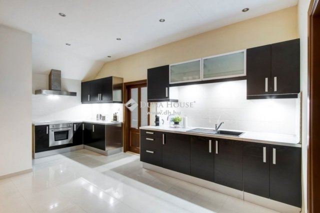 Eladó családi ház, Budapesten, XVII. kerületben 449 M Ft