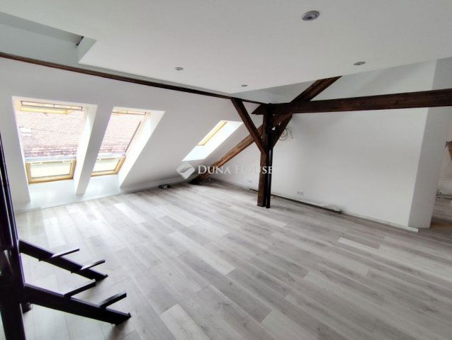 Eladó téglalakás, Budapesten, VIII. kerületben 87.9 M Ft