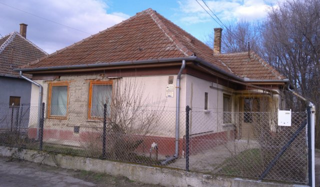 Eladó családi ház, Albertirsán 39.5 M Ft, 2 szobás