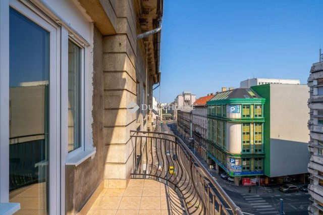 Eladó téglalakás, Budapesten, IX. kerületben 125 M Ft, 3 szobás