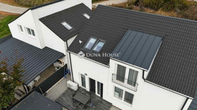 Eladó téglalakás, Ráckevén 69.5 M Ft, 2 szobás