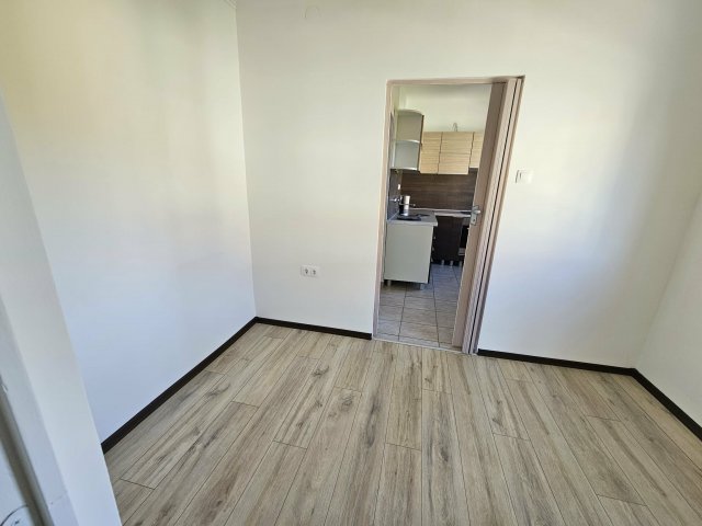 Kiadó téglalakás, albérlet, Csornán 150 E Ft / hó, 2 szobás