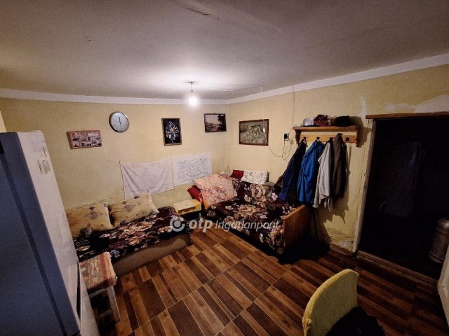Eladó családi ház, Tiszaörsön 12 M Ft, 3 szobás