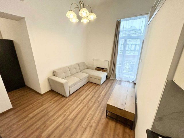 Kiadó téglalakás, albérlet, VI. kerületben, Szondi utcában