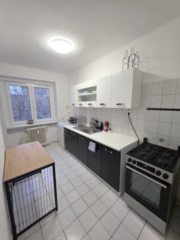 Eladó téglalakás, Dunaújvárosban, Gagarin téren 38 M Ft