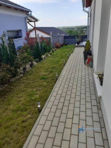 Eladó családi ház, Zalaegerszegen 75 M Ft, 5 szobás