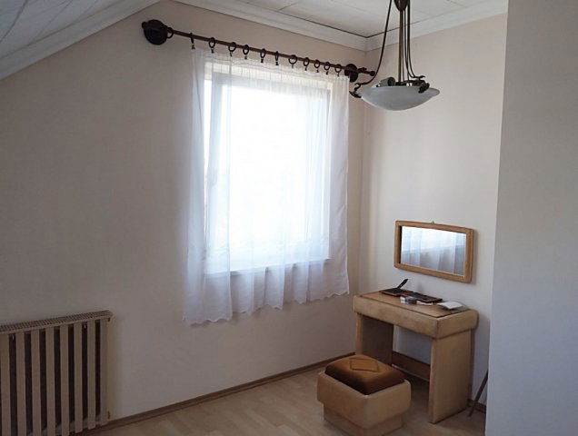 Eladó családi ház, Érden 99 M Ft, 4 szobás