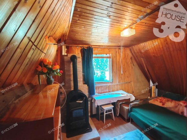 Eladó családi ház, Kecskeméten 33.9 M Ft, 3 szobás