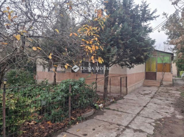 Eladó családi ház, Gyálon 52.5 M Ft, 2 szobás