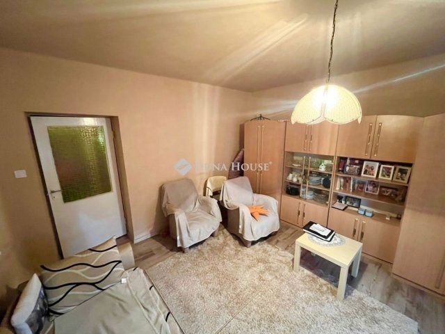 Eladó családi ház, Gárdonyban 64.9 M Ft, 2 szobás