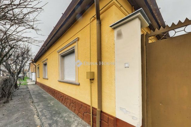 Eladó családi ház, Nagykőrösön 52.5 M Ft, 3 szobás