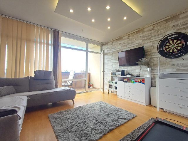 Eladó téglalakás, Szombathelyen 45.99 M Ft, 3+1 szobás