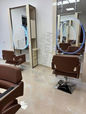 Kiadó üzlethelyiség, VIII. kerületben, Bacsó Béla utcában