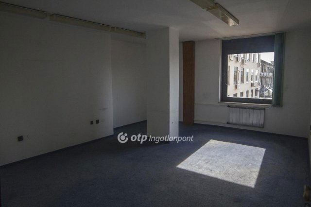 Kiadó iroda, Budapesten, XIV. kerületben 817 E Ft / hó, 1 szobás